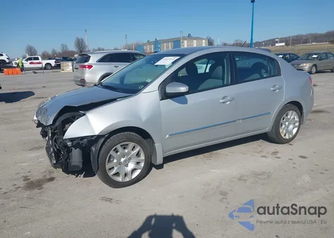2010 Nissan Sentra 2.0S z USA, uszkodzony, nr VIN 3N1AB6AP3AL635699